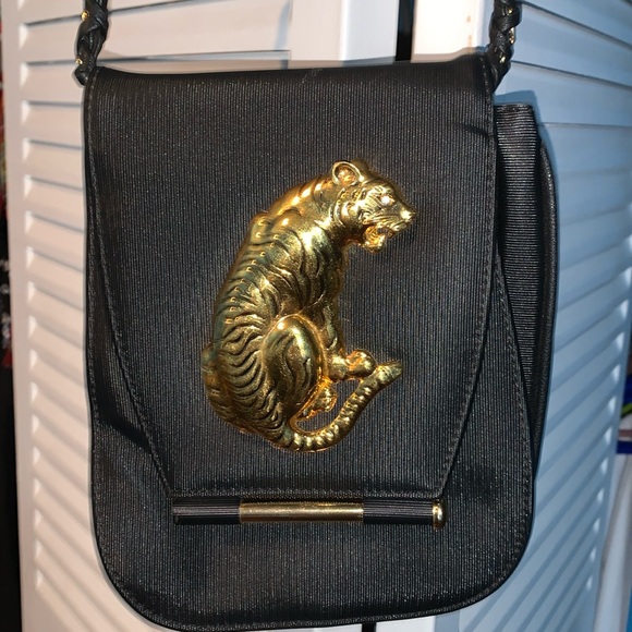 Nima Handbags - Vintage Nima Black Cheetah/Tiger Crossbody Bag 90’s